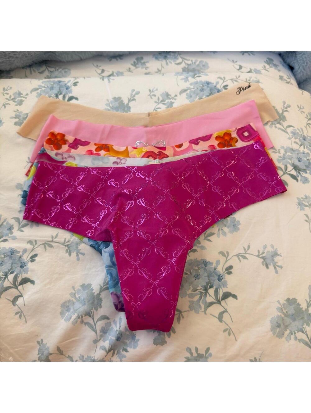 Victorias Secret No Show Thong Panties